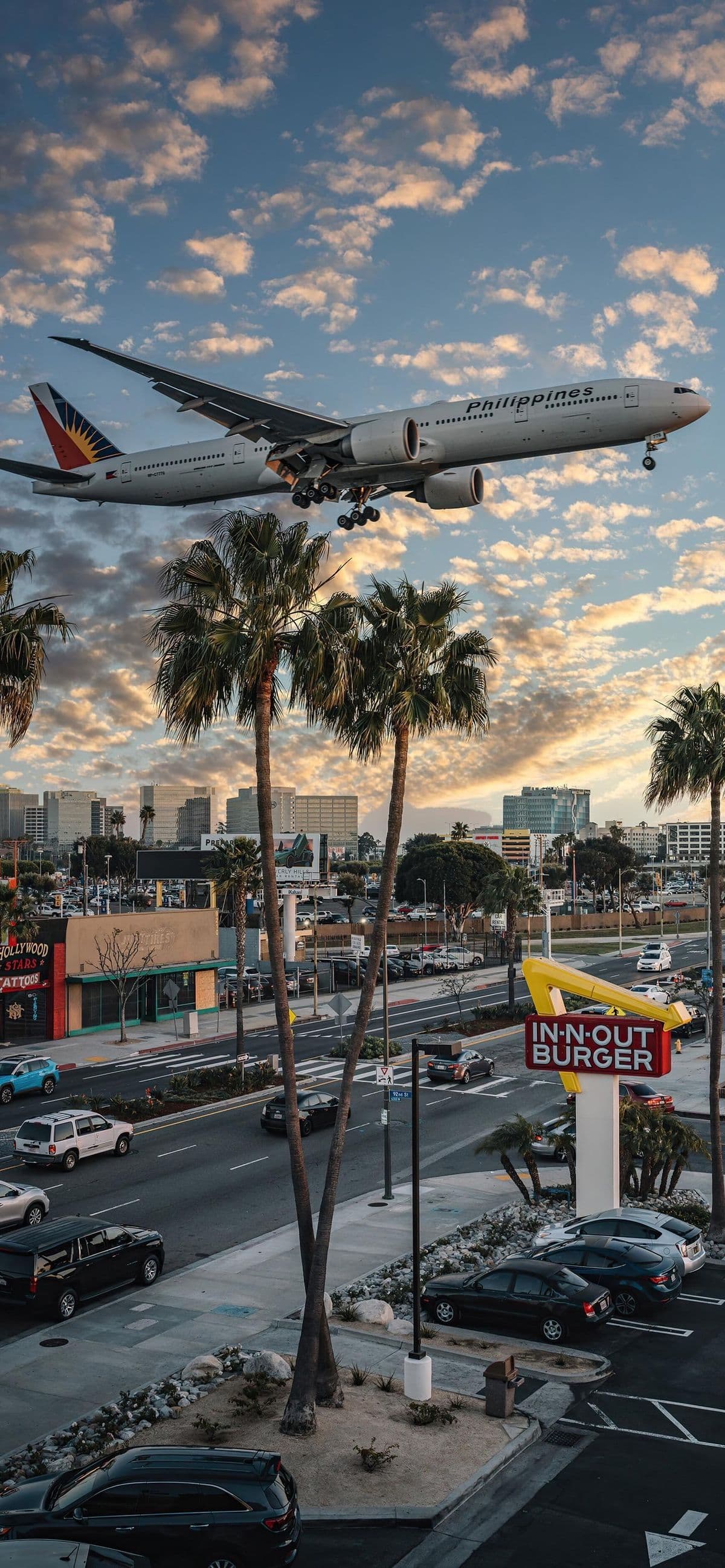 Philippine Airlines Plane Landing Over LA City
