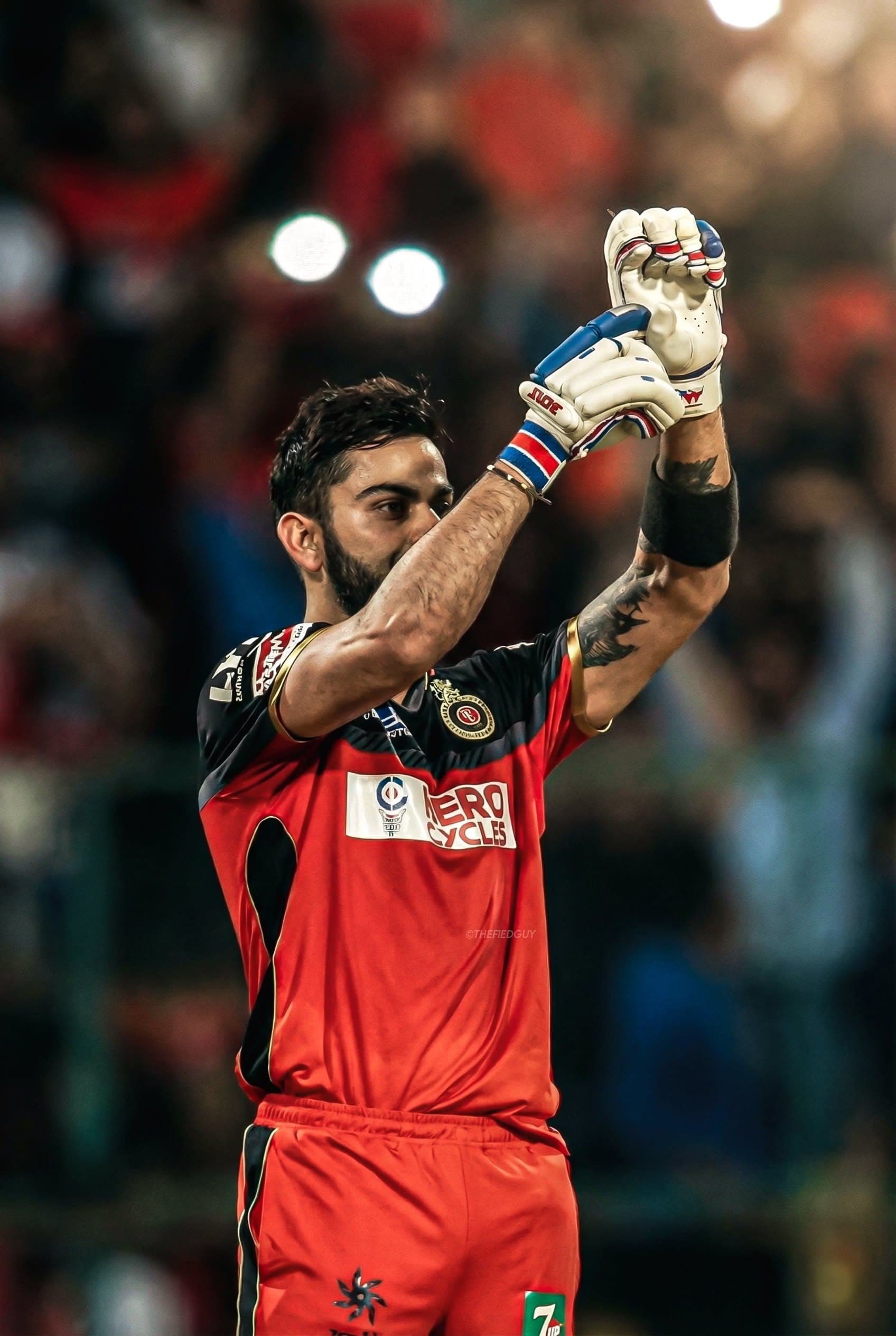 Virat Kohli Clapping in RCB Jersey