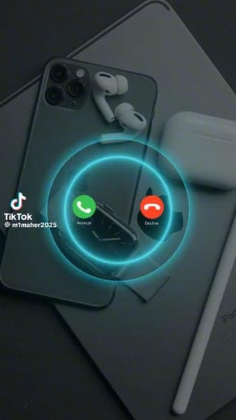 Incoming Call on Apple Gadgets